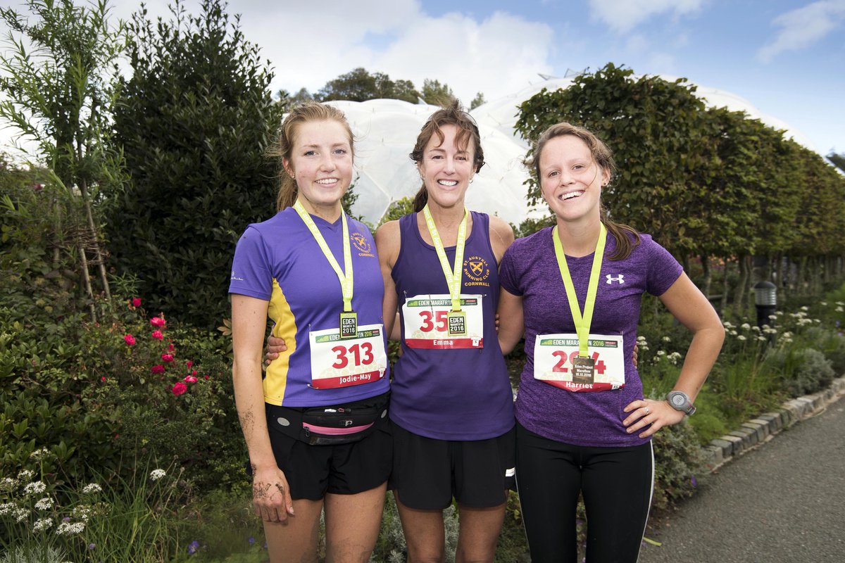 One two for <a href="/StAustellRC/">St Austell RC</a> girls at <a href="/eden_media_team/">Eden Project Media Team</a> Marathon staustellrunningclub.co.uk/2016/10/16/wee…
