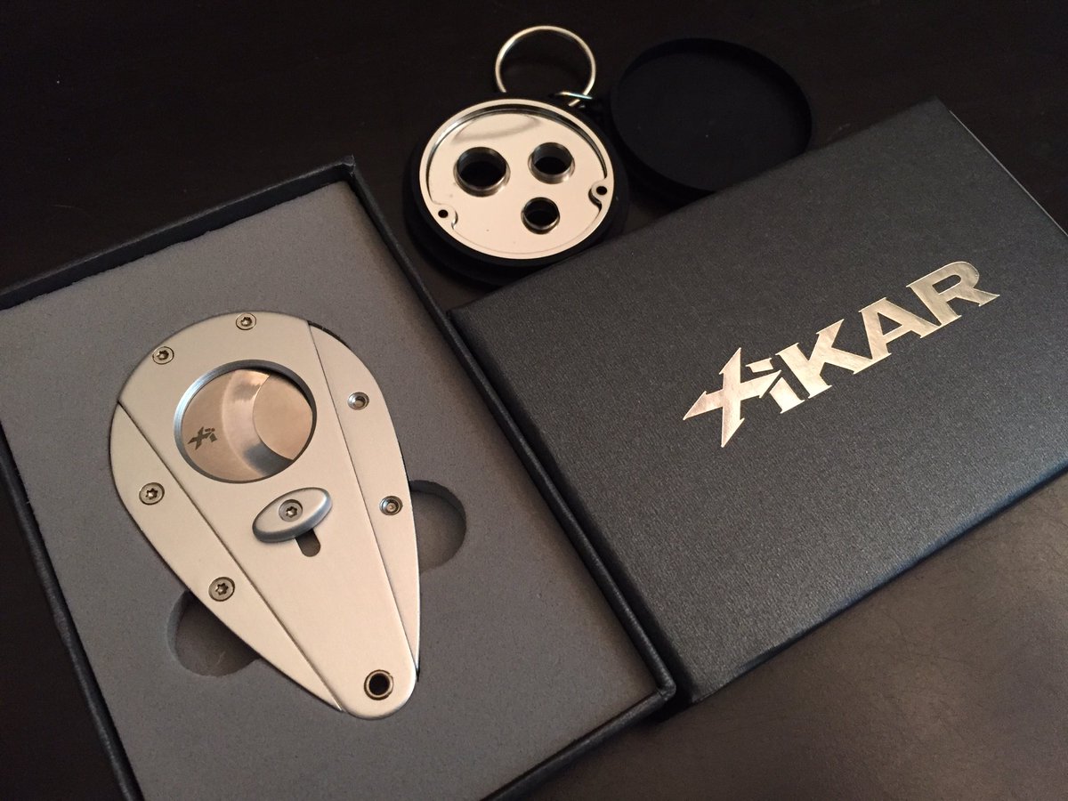 FL_ScotchLover's tweet photo. .@SmoothDraws Had a great time hanging with you guys. Thanks so much for the prize! @XIKARinc #BCCFJAX #SmoothDraws #OnAir #cigar #cigarherf https://t.co/LAcD49VKFB