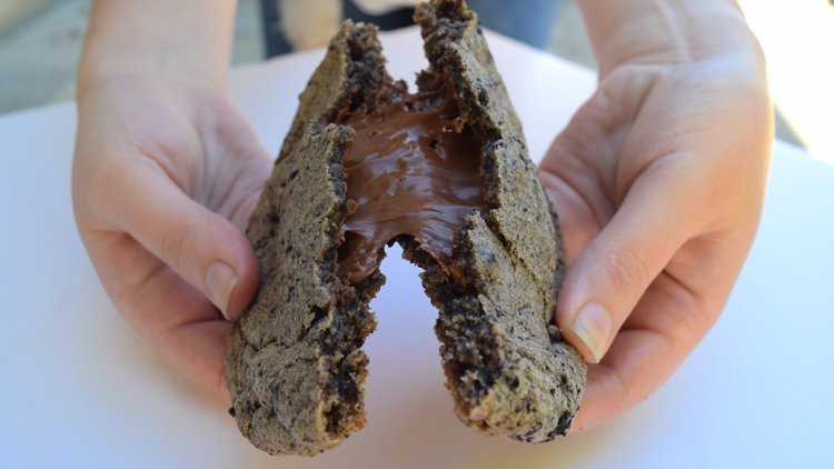 TimeOutLondon's tweet photo. London's first milk and cookie bar is popping up in Old Street next week 🍪 https://t.co/ALwTPUcVJa https://t.co/Ev7TuayVaH