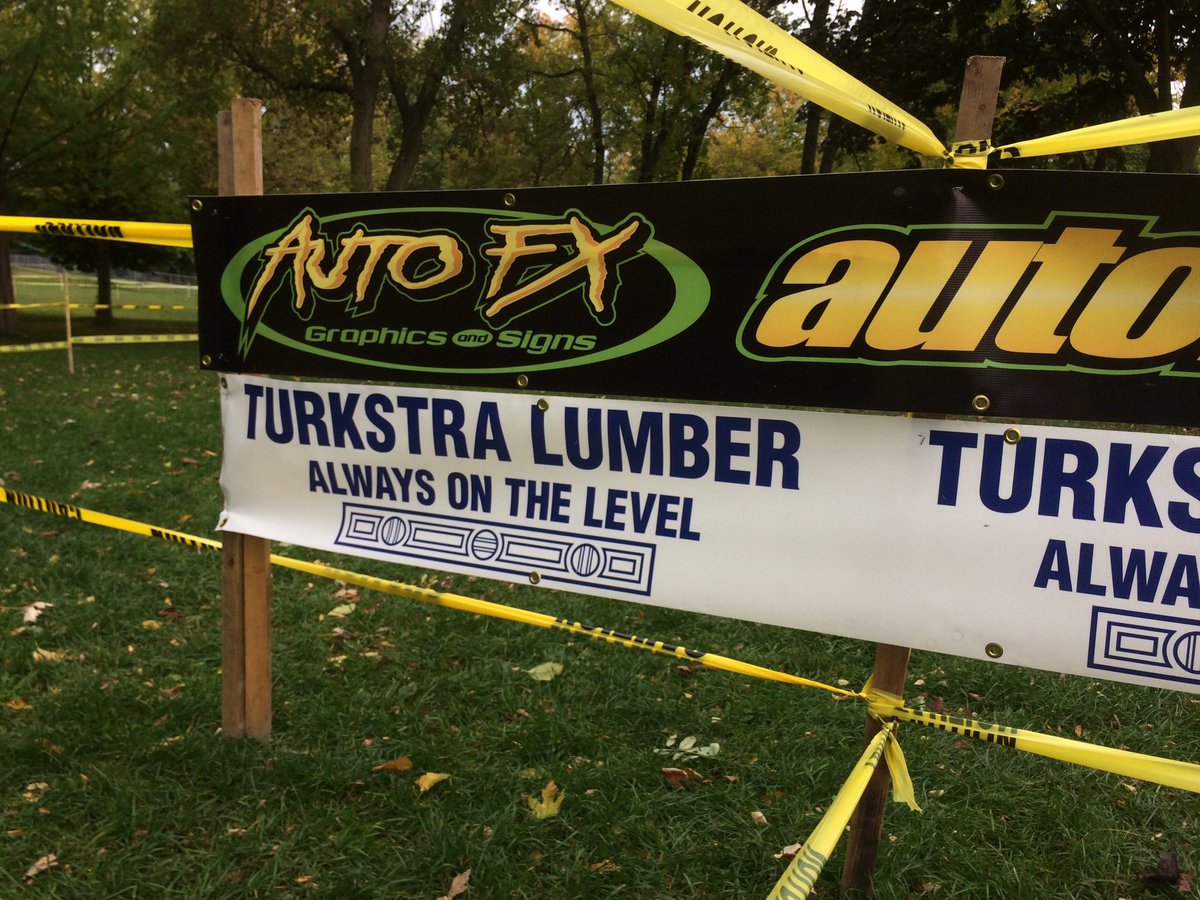 905Racing's tweet photo. @autofxgraphics &amp; @TurkstraLumber | Two of our great supporters! #cyclocross @ontariocycling https://t.co/v6bKg9vk44