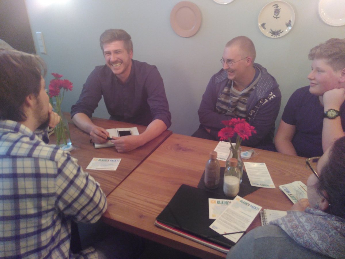 sponsort_news's tweet image. 68 Coding-Ideen habt Ihr bei uns eingereicht, mit je 500 Euro wurden Eure Ideen von @SAP gefördert bit.ly/2eFPHAO #RNCodeWeek #CSR