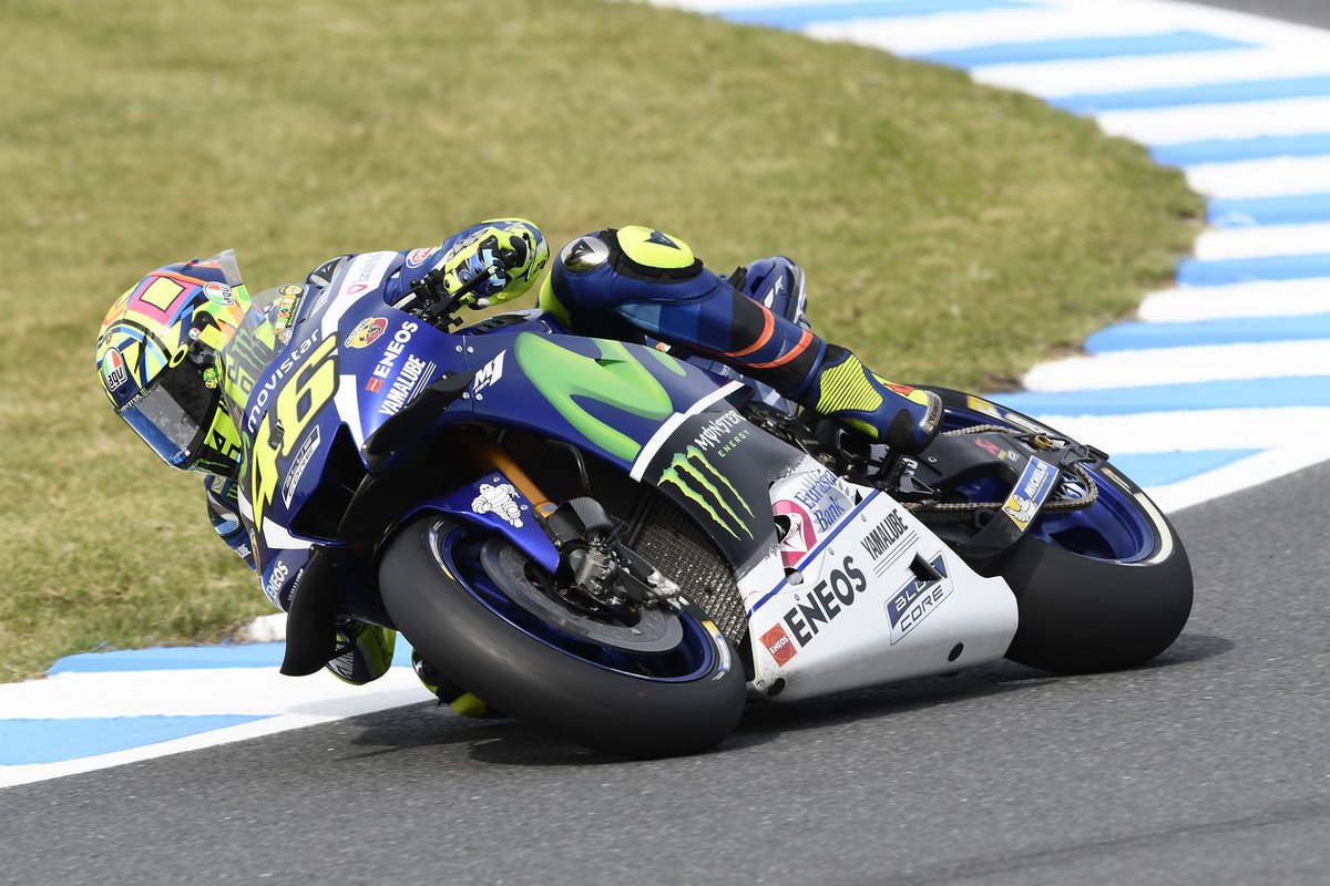 Moto_it's tweet photo. #MotoGP le dichiarazioni di rossi dopo il #motegi2016
https://t.co/kUHhHdhqrb https://t.co/eYXr31IMrf