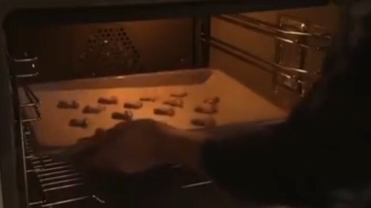 歌広場淳 ཫ Ion Mio Pa Twitter 花より男子2 6話で 大河原滋 が作っていたお菓子 ハートのダックワーズ を作ってみました 形はうまくできなかったですが W T Co A5x4cty9sr Twitter