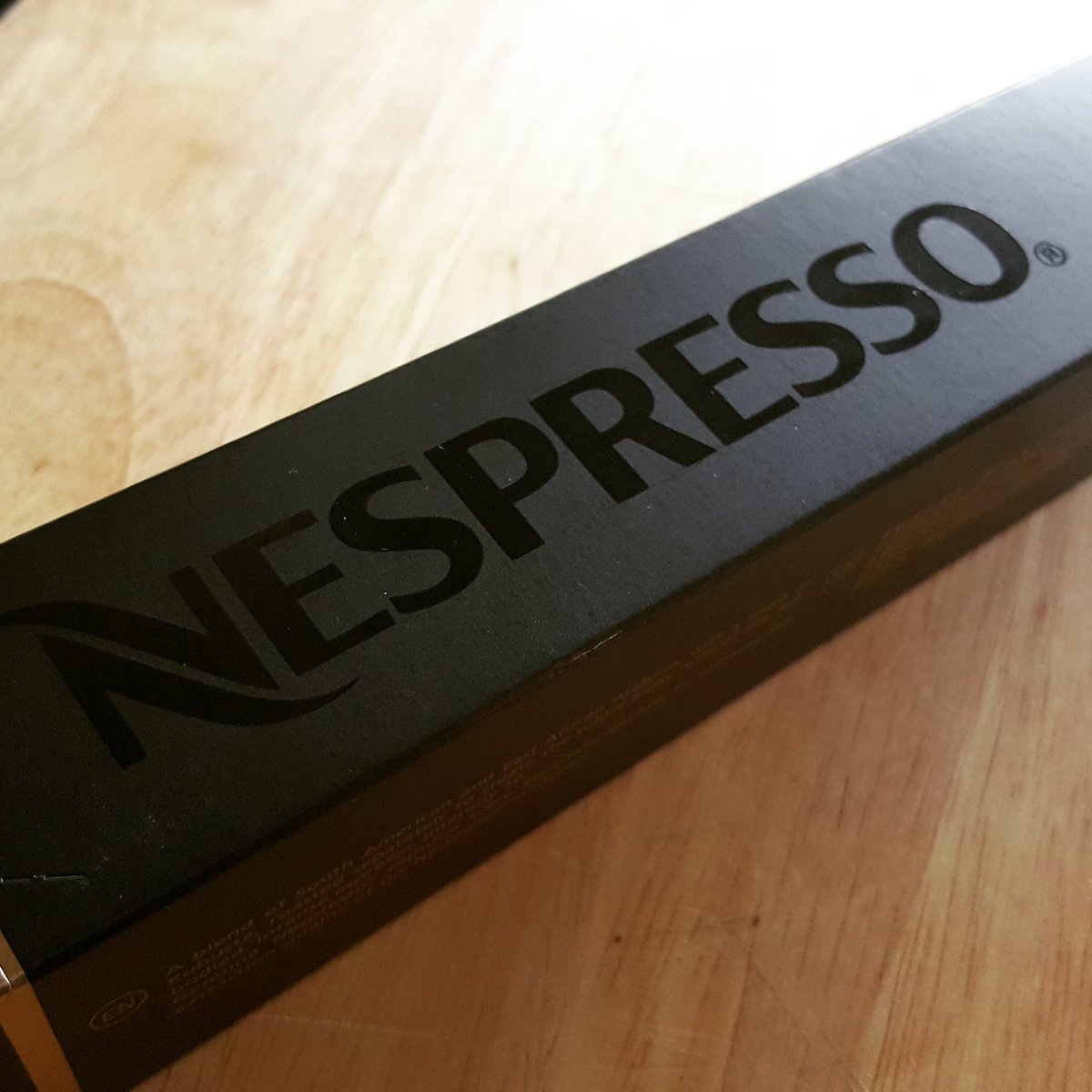 nowcreatepixel's tweet photo. ❤ black on black #branding #nespresso https://t.co/9ptU6Dj0ZI