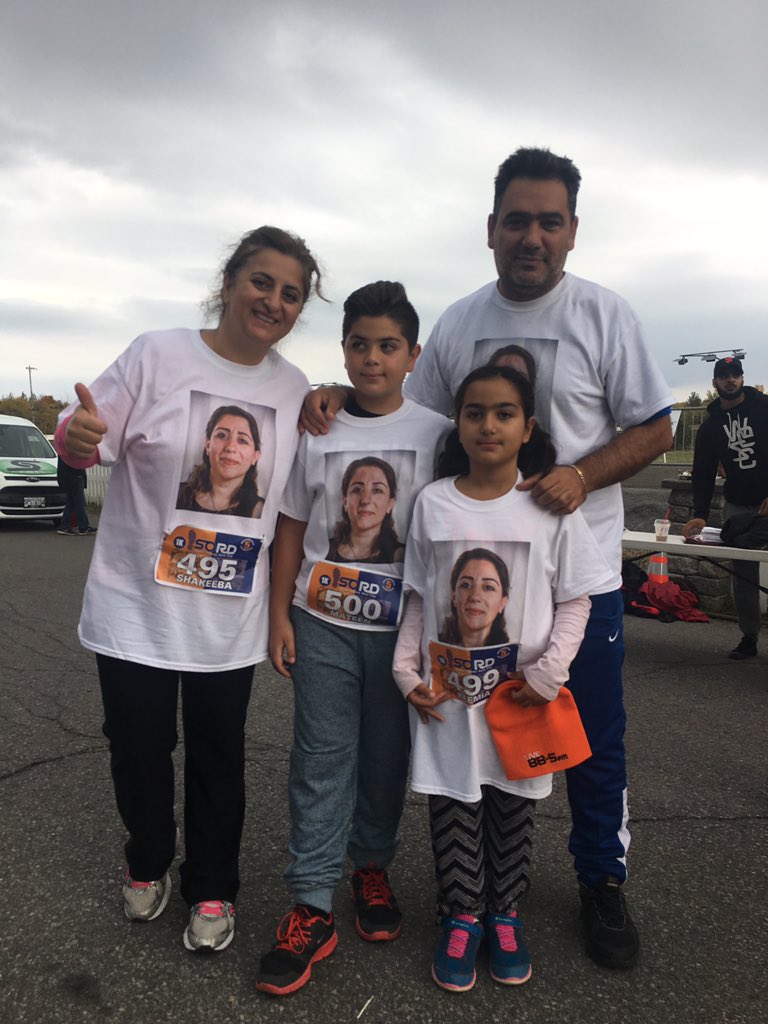 soraceday's tweet photo. Team Roxana at #sord2016.  We run for you!! #beatbraincancer https://t.co/II3pU8DCq0