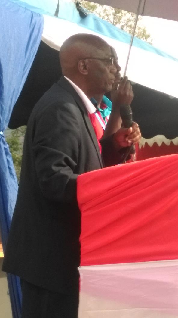 C/M west #Ngororero  Araha Urubyiruko rwitabiriye inteko Rusange <a href="/kanangire/">kanangire  Christian</a> <a href="/BoscoNyemazi/">Nyemazi John Bosco</a> <a href="/rpfinkotanyi/">FPR-Inkotanyi</a> <a href="/RpfWest/">RPF West</a> <a href="/RpfYouth/">RPF Youth West</a>  ati mwahimo neza