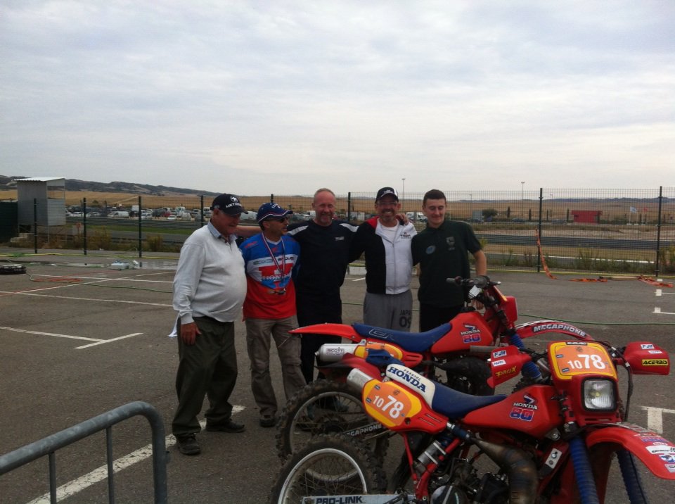 pauljaydakar's tweet photo. Paul Ed reunited with some Hondas https://t.co/DiLTwQmVPx