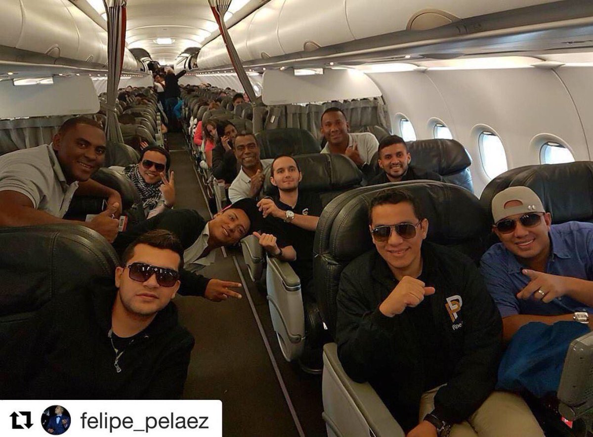 FelipePelaez's tweet photo. Rumbo a Arauquita-Arauca. Esta noche Dios mediante nos veremos, la pasaremos #full #full #lasuperbanda
Contratación: 
3004972955
300 8141403 https://t.co/QFpNouBpCi