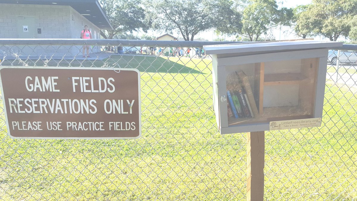 FlipsRealty's tweet image. Love the littlefreelibrary at the soccer fields and playground #littlefreelibrary #mitchellfields #exchangeknowledge