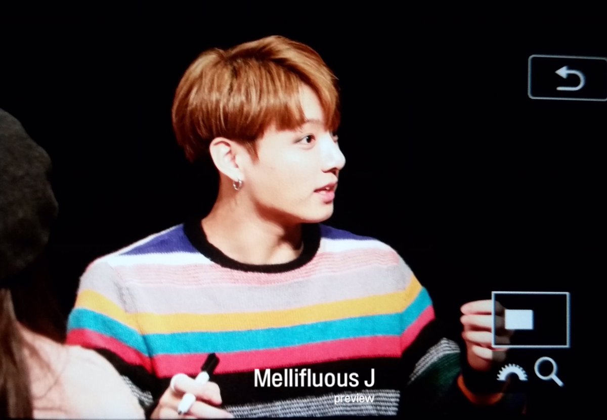 India_BTS's tweet photo. 161016
#BTS FanSign Event. #λ°©νμλ
λ¨ #λ°©νμΈλμλ―Έ #BTSIndianARMY #BTS #μΈλμλ―Έ #JUNGKOOK #kookdaily CTTO https://t.co/glS217sjV5