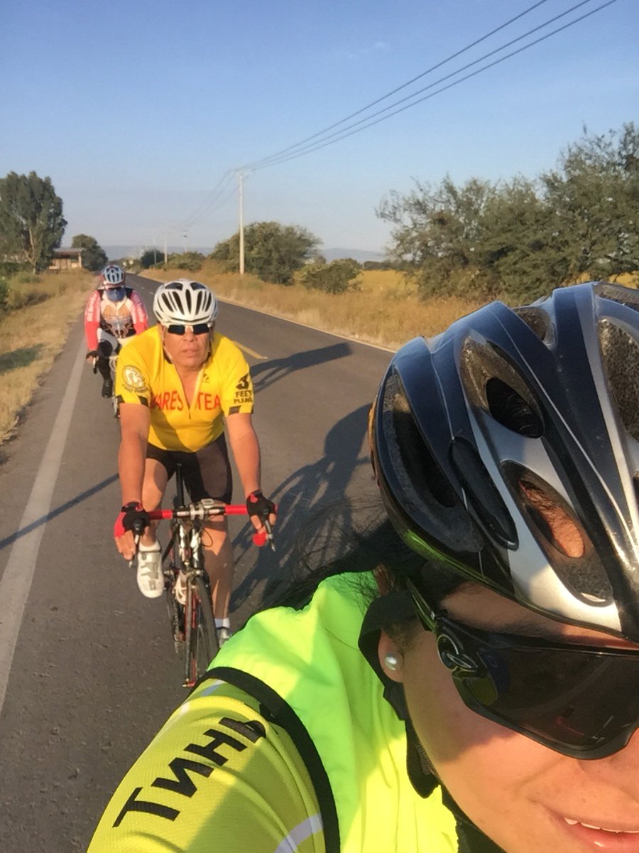 leiracorazoncit's tweet photo. #MaresTeam 🚴🏼♀️🚴🏼🚴🏼 (@ rancho nuevo de la cruz, abasolo, gto.) https://t.co/093YAanaEa https://t.co/kvYo9cGRaE