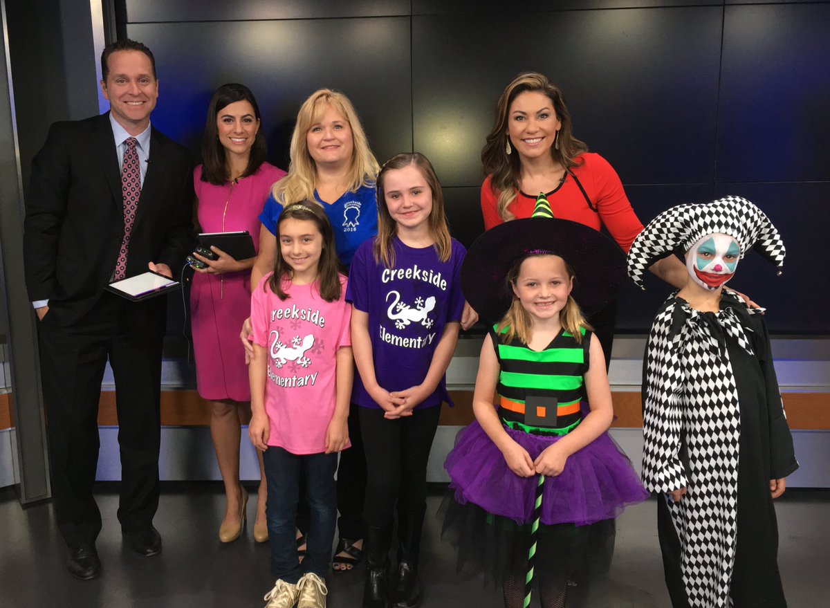 kimievansmedia's tweet photo. Cute kids from #creeksideelementary stopped by to promote their annual spooky #creepside event! 👻  @nbcsandiego @meganNBC @stevenlukenbc https://t.co/LfooOpbsSV