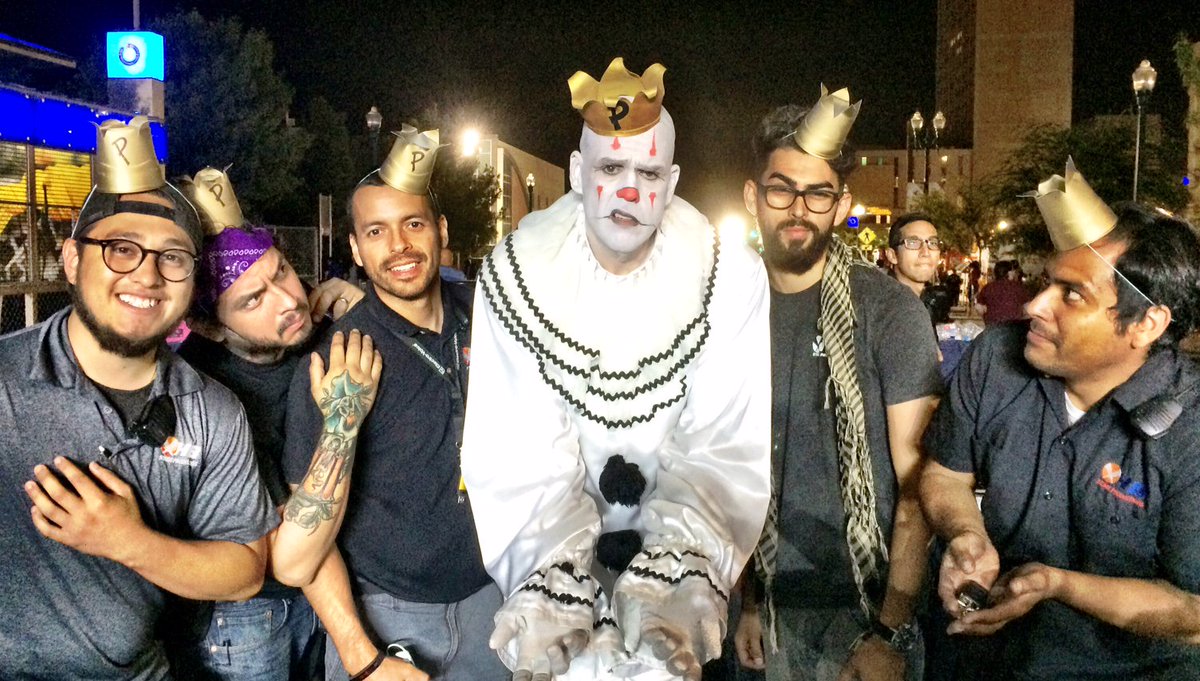 PuddlesPityP's tweet photo. Here's my Payaso Crew @chalktheblock. These guys got game. #CTB2016 #cebollas https://t.co/Te2spyI6mC