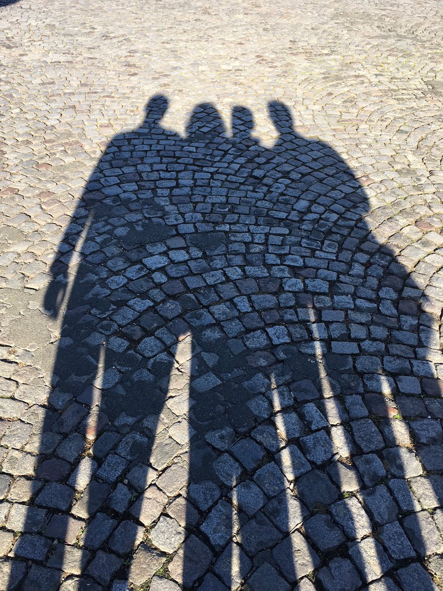 CandiceMarchal's tweet image. Merci @camillerand Stéphane Doulé et Thierry Caron ma garde rapprochée pour #BoxSons en ce jour de manif pour tous