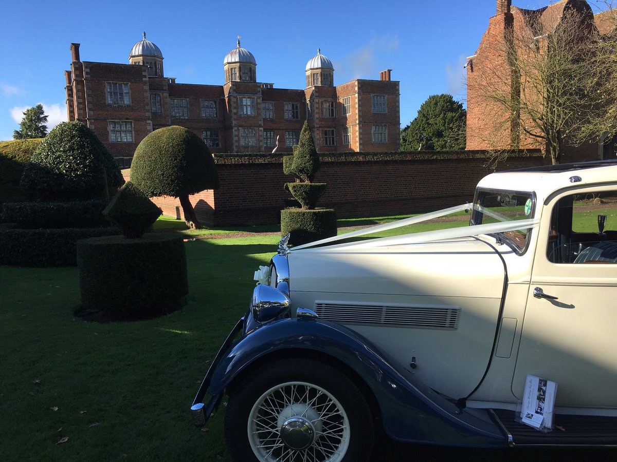 DoddingtonHall's tweet photo. A drizzly start turned into a gorgeous sunny day for our @savethedatemag #Wedding Fair. It was lovely to meet so many brides-to-be! https://t.co/QVROiPyfUe