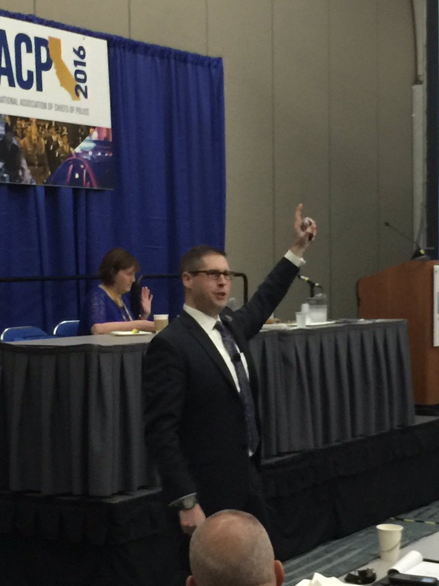 DaigleLawGroup's tweet image. @MCOPALegal Great Job on Employment Law Update to Jody and Eric.  Great start to the Day #IACP2016 #LOSIACP2016