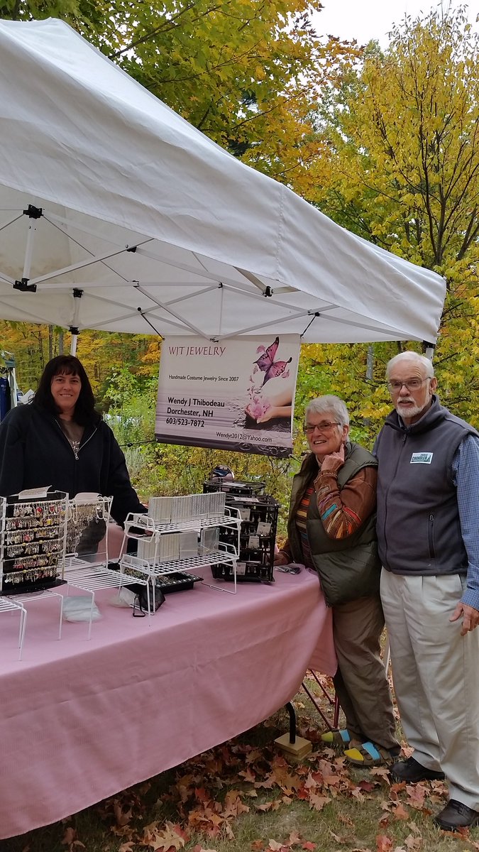 Charlie4NH's tweet photo. A good day at the Harvest Festival in Orange! #nhpolitics https://t.co/DFjrLF1Zj9