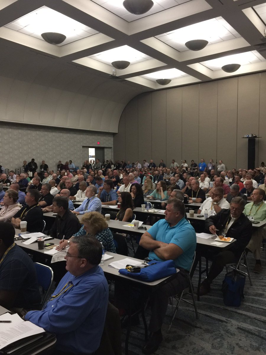 DaigleLawGroup's tweet image. Legal Officer Section get a packed house for Employment Law Update at 8:00.  Great job. #IACP2016 #LOSIACP2016