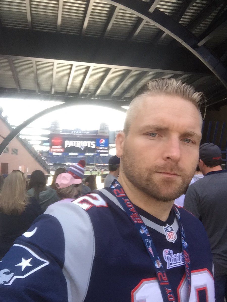 Rob Nickerson tweet media