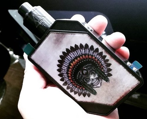 BBeeBlair's tweet photo. Repost @vapejapanyokohama #limitless200w #goonrda#waketovape... https://t.co/44R5k1cqYL https://t.co/5E3nQIXxWl