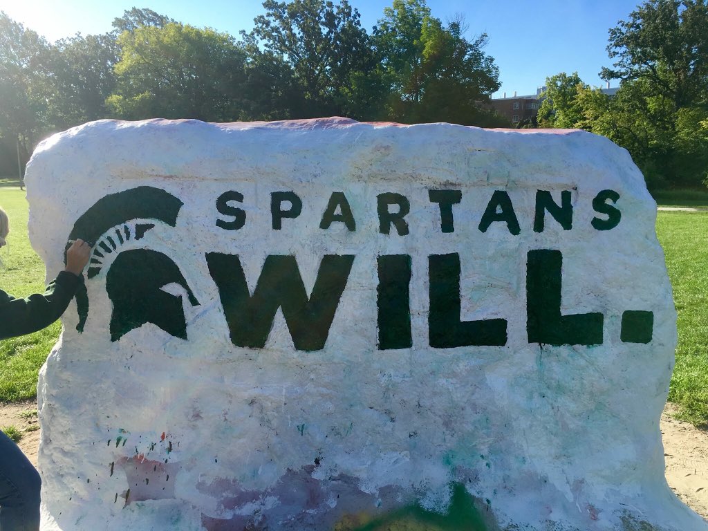 They painted the Rock to honor this Board's support Cu5uTqmWgAAdMmD