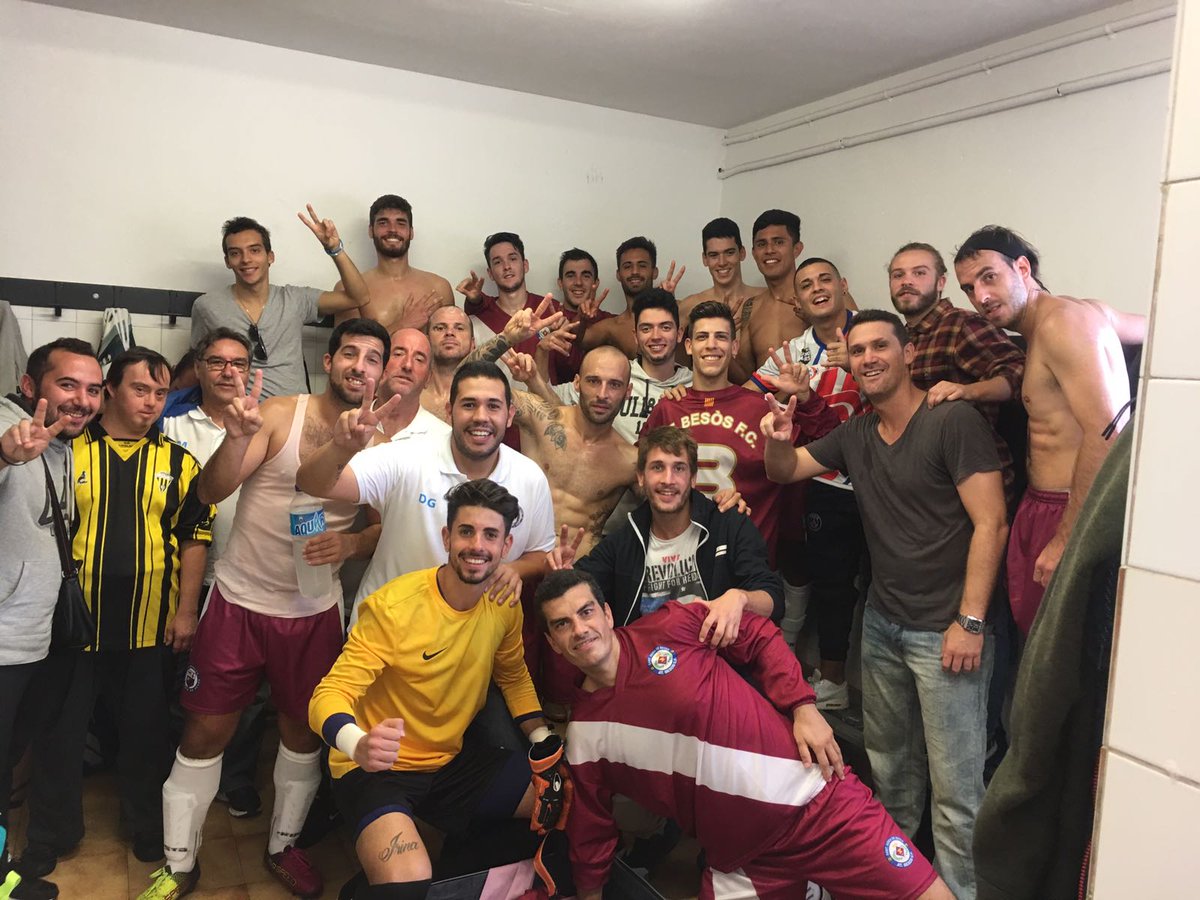 Recién ascendidos: 4a victoria seguida, equipo menos goleado, 2os clasificados... Presupuesto 0! Que no nos despierten del sueño!!