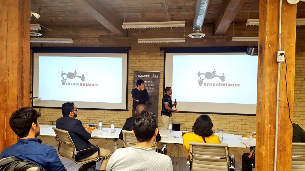 PakathonTO's tweet photo. 1st team pitch: Dronebulance. Create emergency response package that a drone can drop off as ambulances takes too long in Pak #pakathonTO https://t.co/3pCzISVrba