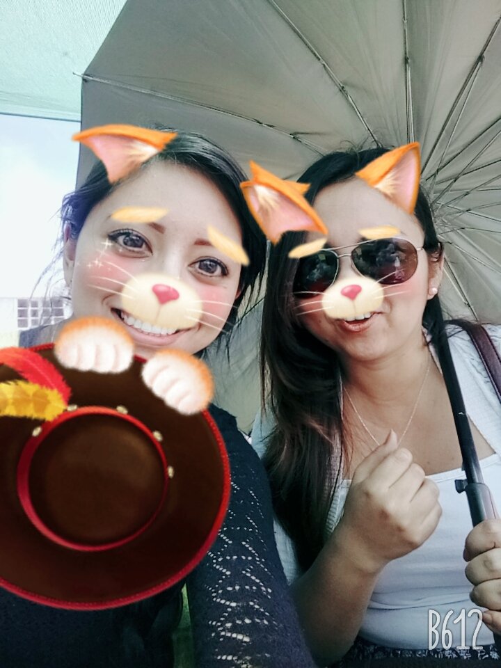 cathesbar's tweet image. Bonita mañana con mi amiguita mafi 🎀👸👼🐝💕😄