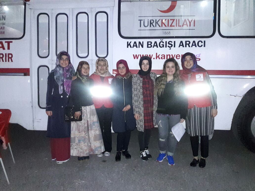 KastamonuKYGM's tweet photo. Hüma Hatun Kız Yurdu Öğrencileri Türkkızılay'ına 38 Ünite Kan Bağışında Bulunarak Destek Oldular. https://t.co/LKdzhFjs6H