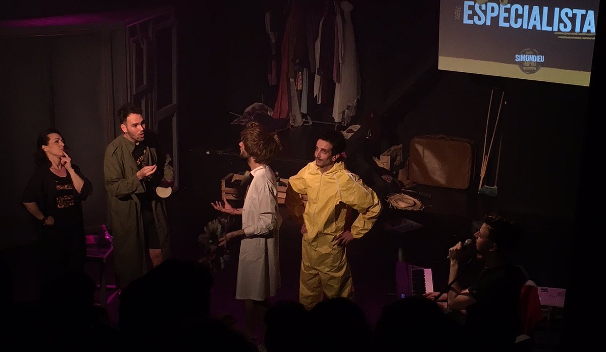 <a href="/SIMONDIEU/">SIMONDIEU</a> Felicitaciones por su espectáculo tan creativo y original. Me reí muchísimo. Gran trabajo! Gracias <a href="/MarcosRauch/">Marcos Rauch</a> <a href="/GeronimoRauch/">Gerónimo Rauch</a>