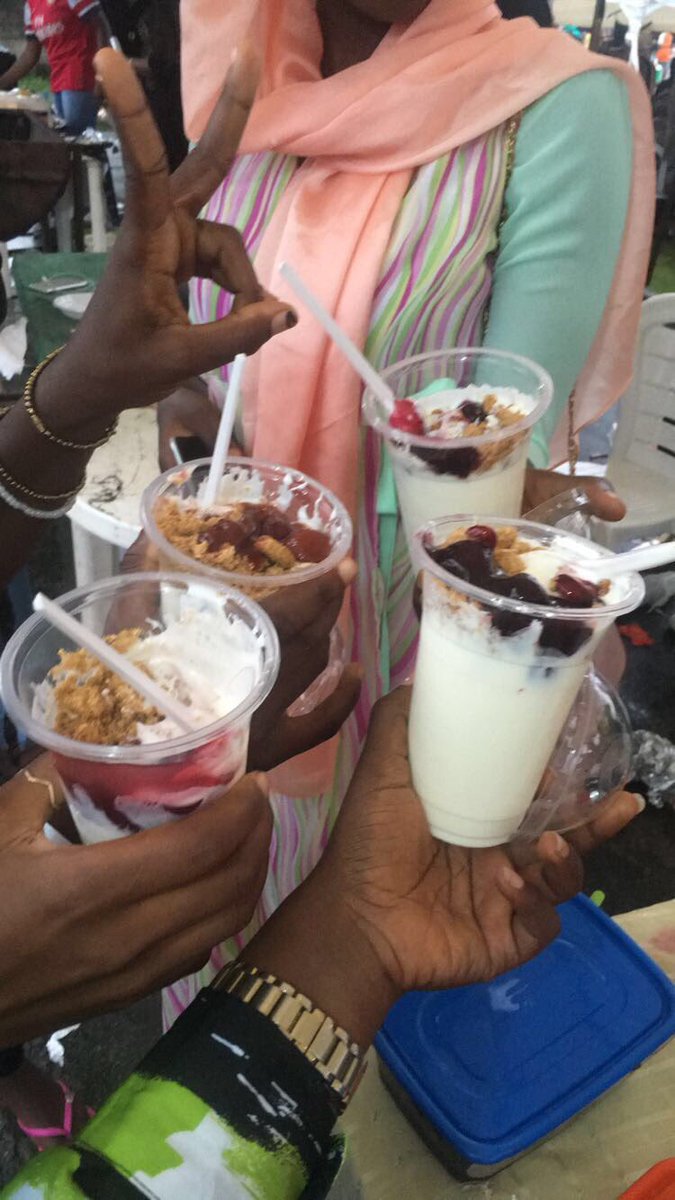 Ms_An33sa's tweet image. 🙌🙌! "@GadzamaMimi: #foodexpo #oct #totalsupport @Xeeza_luv @Ms_An33sa @JoshTheFiend https://t.co/GRaPxiZj6s"