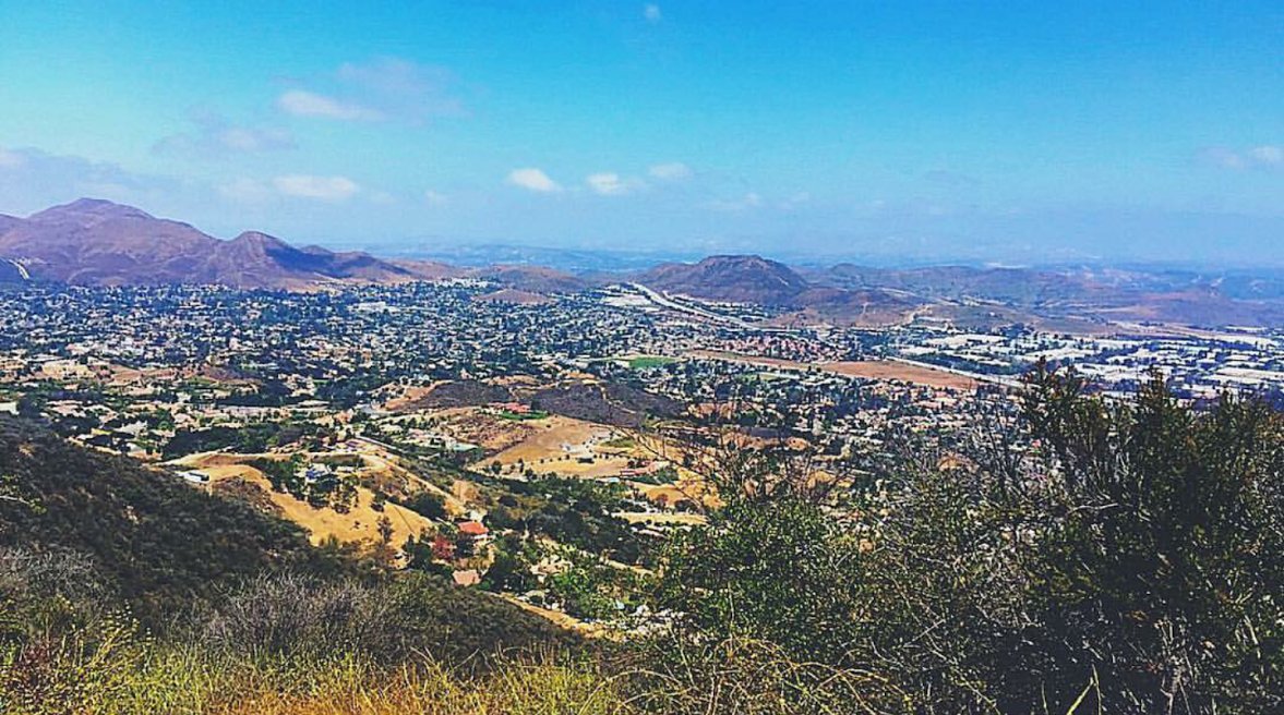 VisitConejo's tweet photo. Enjoy #outdooradventure ? Angle's Vista is the perfect hike to satisfy the #adventurebug in you! https://t.co/711GJW5To6
