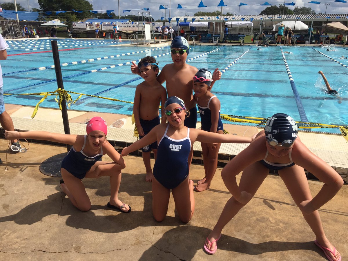 CVSTSwimming's tweet photo. #CFM16 - #CVST's Bronze Group swimmers ready for the afternoon session! #SwimStars #FunnestTeam https://t.co/lw3o1dQKyl