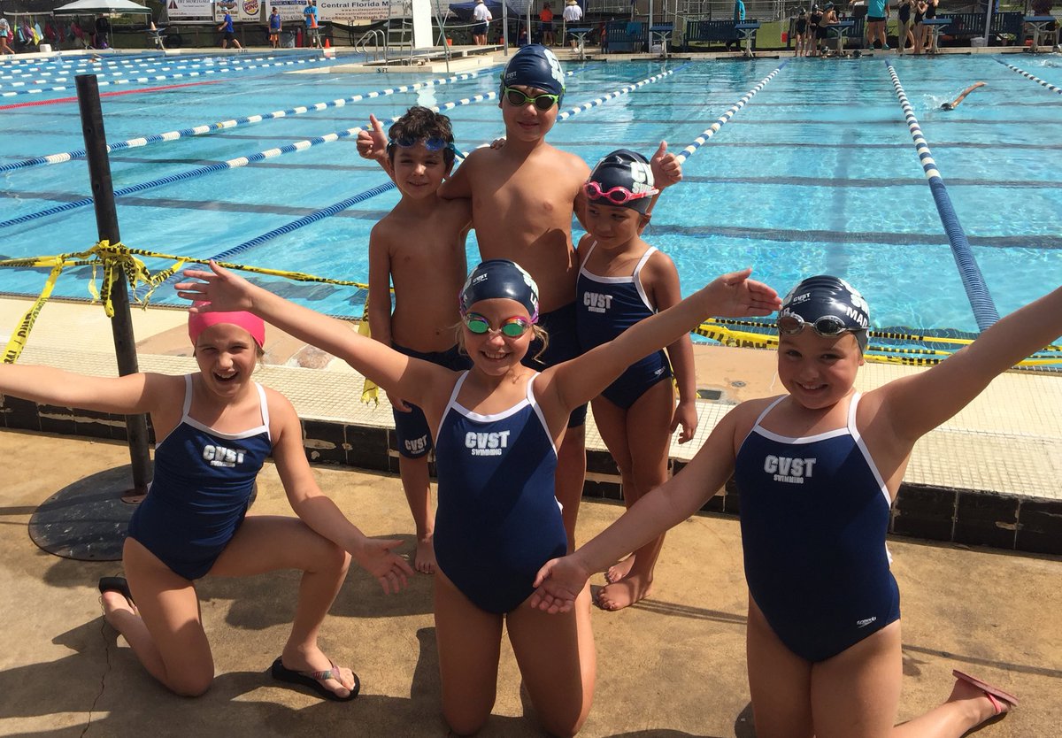 CVSTSwimming's tweet photo. #CFM16 - #CVST's Bronze Group swimmers ready for the afternoon session! #SwimStars #FunnestTeam https://t.co/lw3o1dQKyl