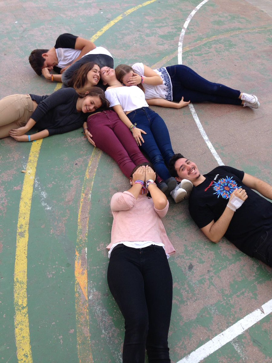 DonatCorda's tweet photo. Primer día de formación para los nuevos PRE1!!!
Los PRE2 empezamos el último año antes de ser monitores!!!
#PreDC https://t.co/AfUv50SQJS