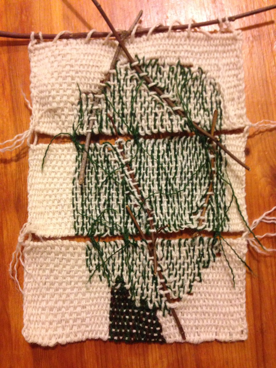 ajweaving's tweet photo. Evening #HandmadeHour Tapestry hand woven with wool and sticks #weavi G #Gateshead https://t.co/TuXfze4Bo8