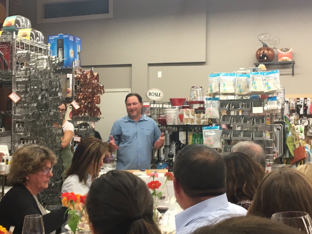 PEFproud's tweet photo. So much fun @iLeoni on Friday night for the PEF BASH Pasta Perfect Buy In Party! https://t.co/DgmiLFuH0F