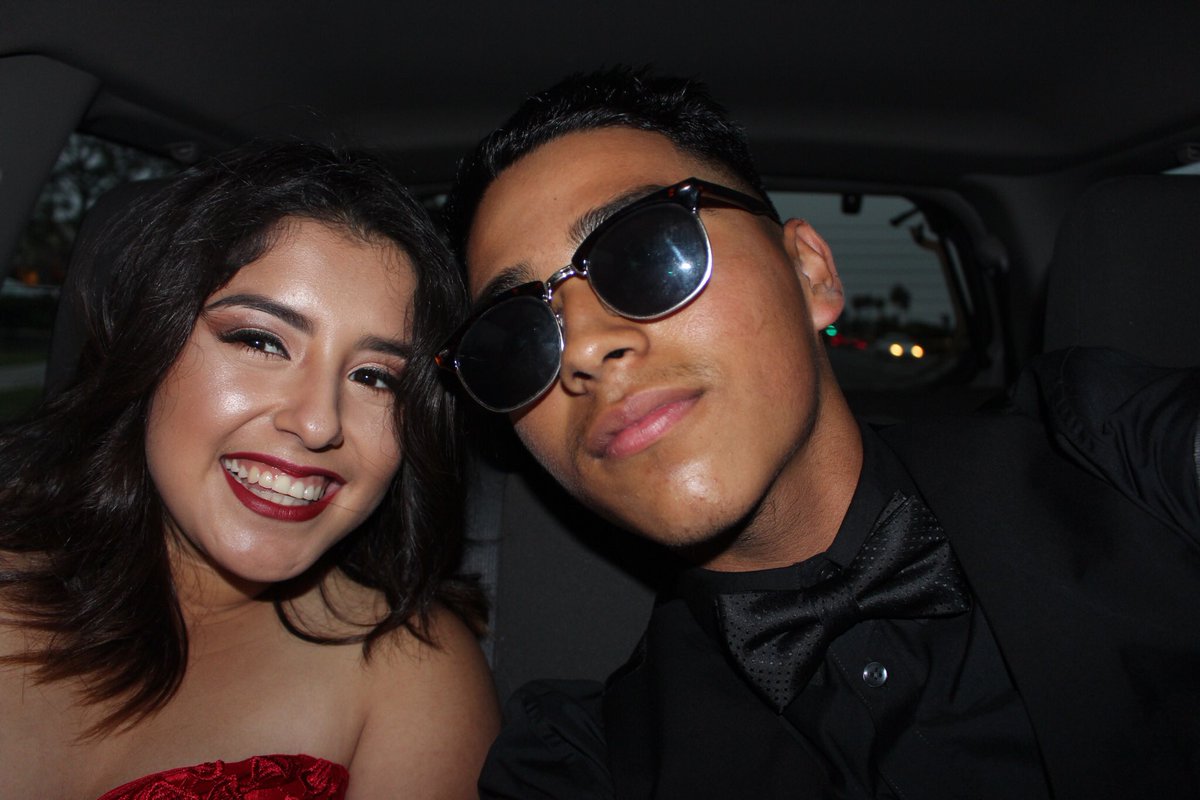 cheque_ramirez's tweet photo. #CHEKARA #Hoco2016 https://t.co/c4pXKZLgyi