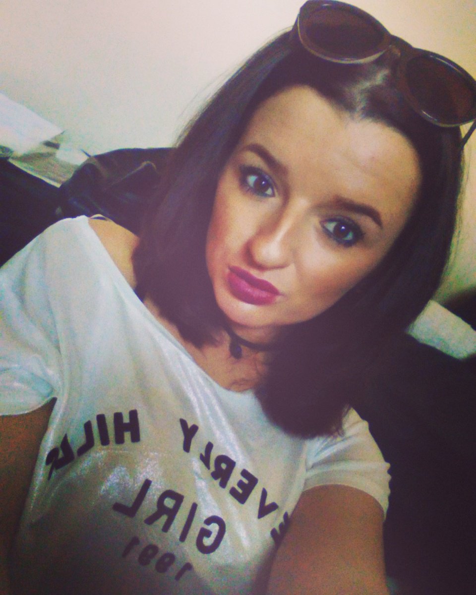 boswelly92's tweet photo. Little selfie x https://t.co/fvuA1xgtH8
