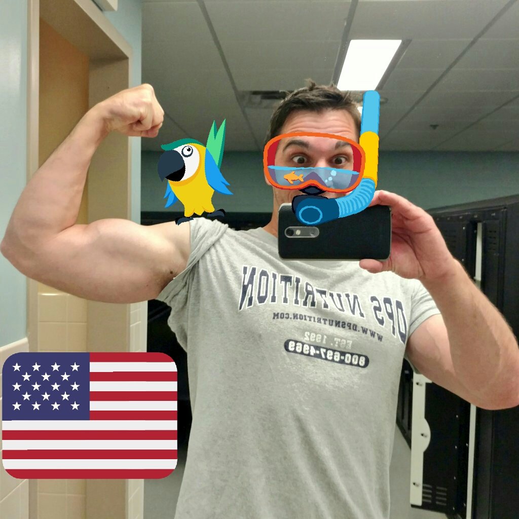 Geozen13's tweet photo. @babesofliberty can I be in your club or girls only? I think your movement is genius! #JohnsonWeld2016 #flexforfreedom https://t.co/JzbttQ8UpR
