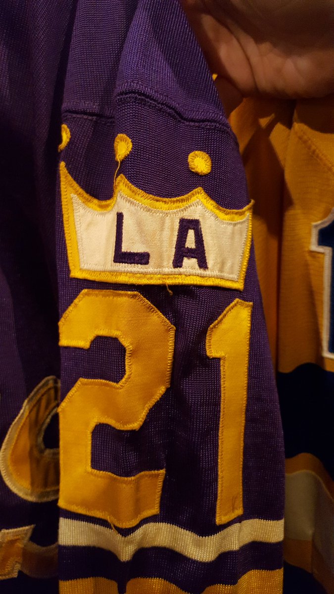 Vintage MN Hockey в X: „Extremely rare @LAKings prototype 1967 jersey here  today, that would have been the Kings 1st jersey if not for 'detailed  sewing needed'  / X