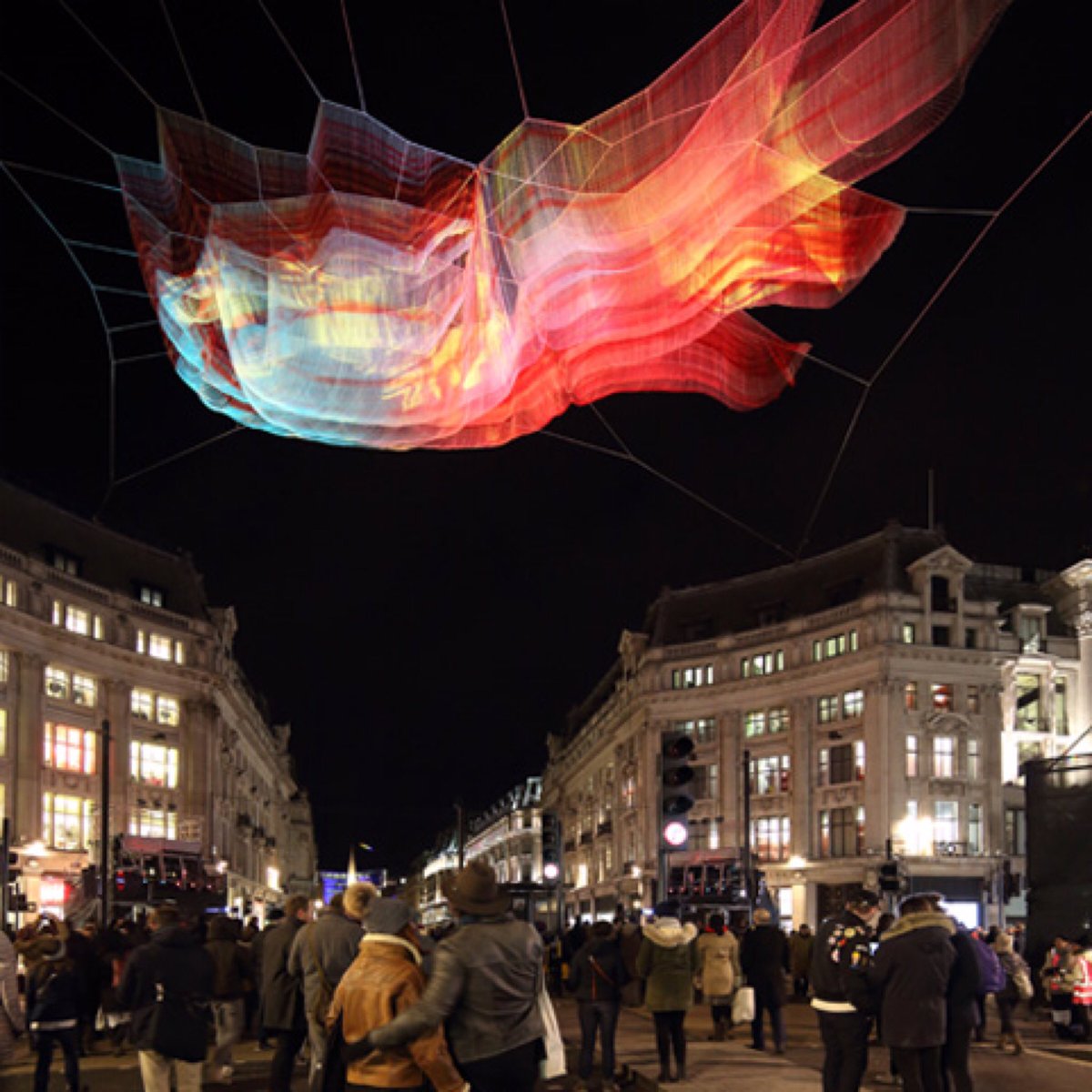 Fascinating London based sculpture that visualises data from the 2011 tsunami in Japan #dataviz 

echelman.com/project/1-8-lo…
