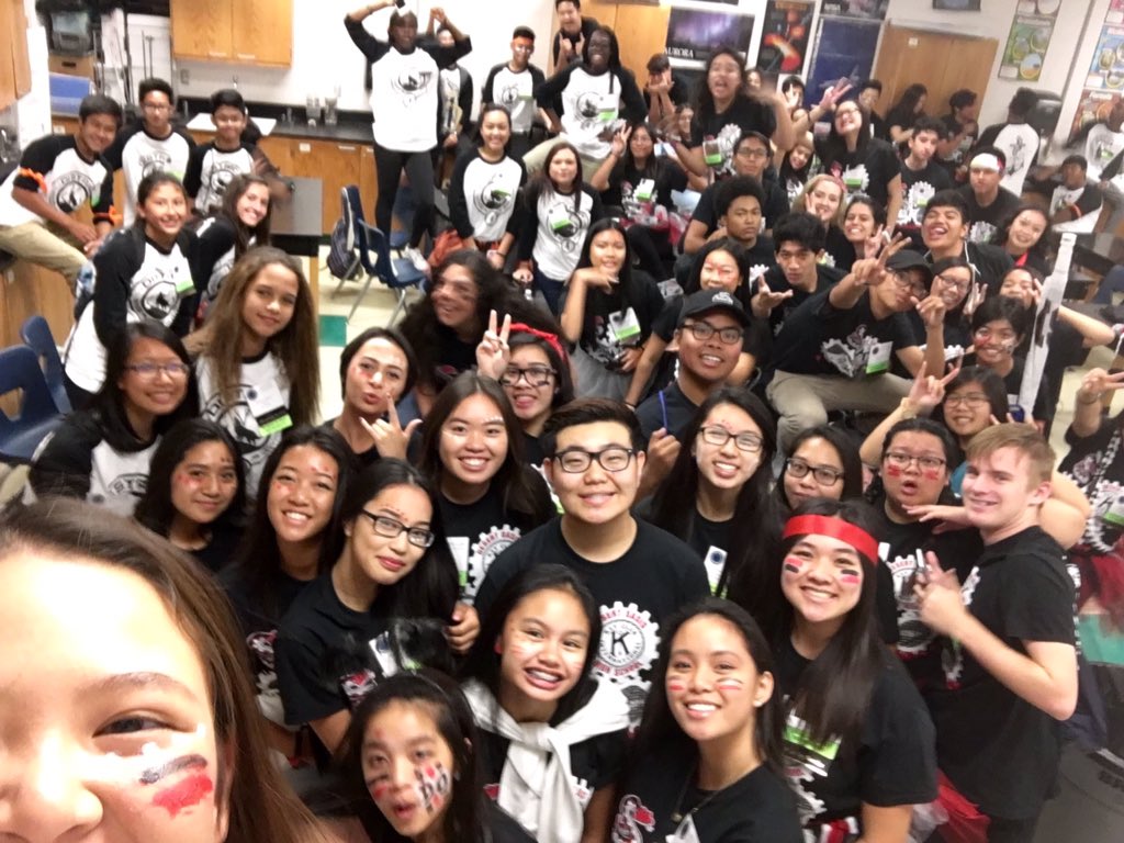 DOHS_KeyClub's tweet photo. RTC 2016 WAS INCREDIBLE! D-O YOU KNOW!! #CatchingService #postRTCdepression ❤️ https://t.co/RmZ1KtiCx5