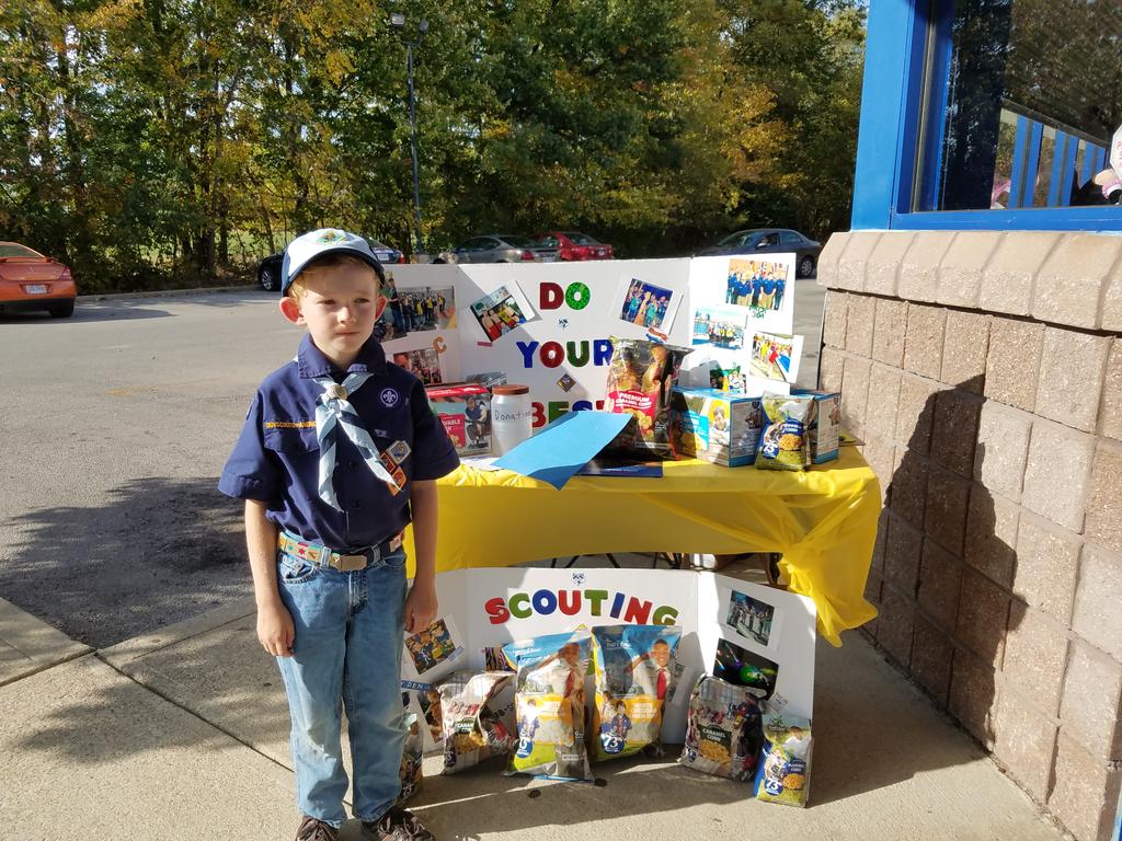 304Pack's tweet photo. #PopcornSaleSelfie
#DanBeard
#ThankYouCVS https://t.co/0vGz31YpNf