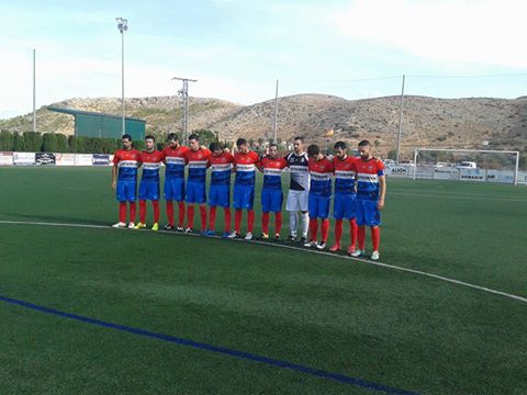 El triunfo de los chavales de <a href="/m_aroca14/">Miguel Angel Aroca</a> dedicado en memoria del hermano del jugador del <a href="/BenferriC/">Benferri C.F.</a> Alberto fallecido hoy. DEP @golsmedia