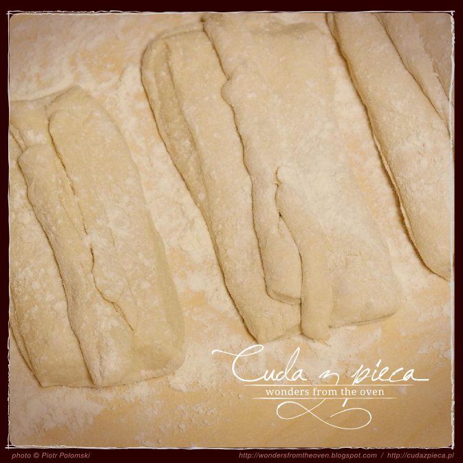 PiotrPolomski's tweet image. Final proofing #PainRustique #worldbreadday2016