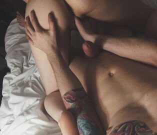 fxl_69's tweet photo. الي تبغاني أريحها خاص 😞🔥🔥!!! https://t.co/5UMa22ZcTr