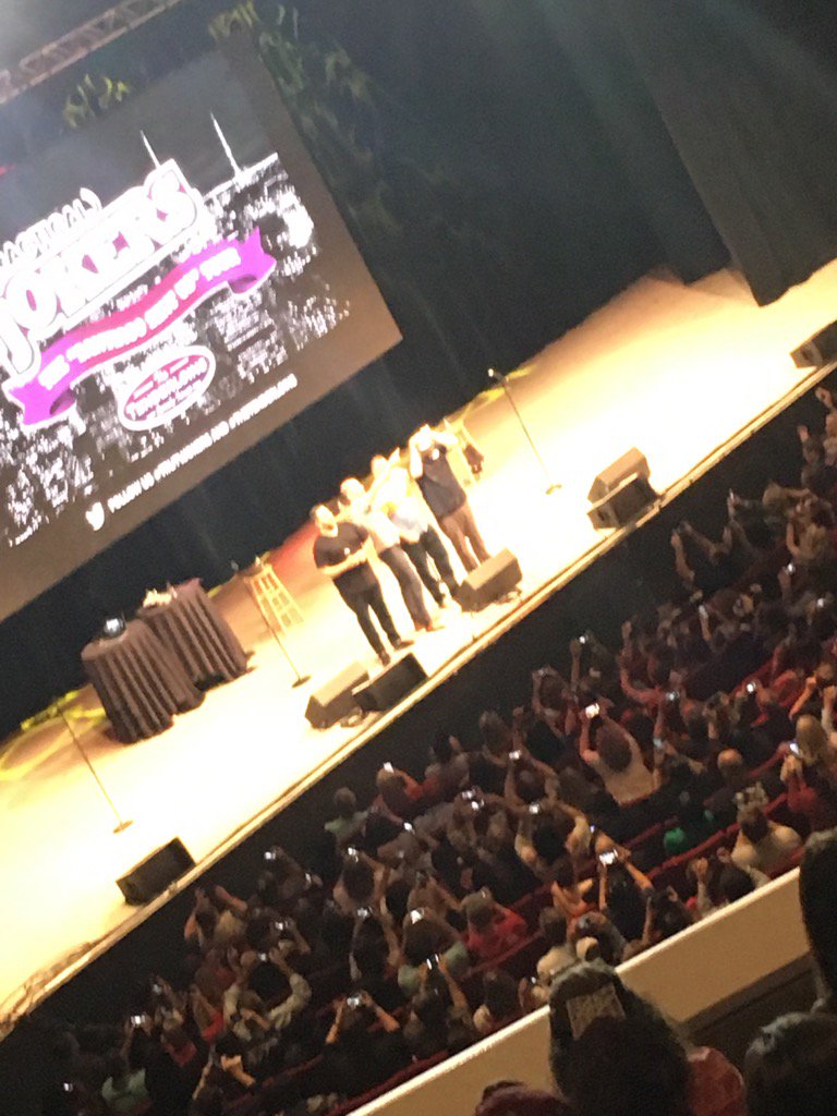 TriciaComp's tweet image. Larry@thetenderloins wish I could've gotten a good picture of @jamessmurray when he had on his perv clothes....