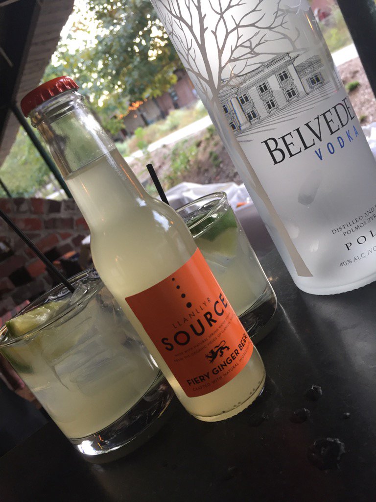 ButchElmgren's tweet photo. Ready to kick off the @perfectpalette with @belvederevodka & #fierygingerbeer from @LlanllyrSource @KRSteakBar https://t.co/4xXnu5vVP8