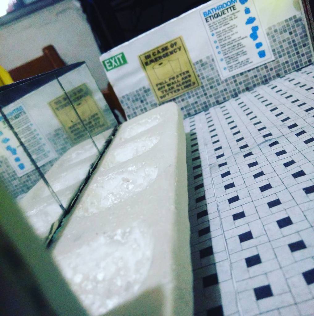 NALDSNCJA's tweet image. Project banyo. 1/2 HAHAHA #LogicCircuits ift.tt/2dtKpXu